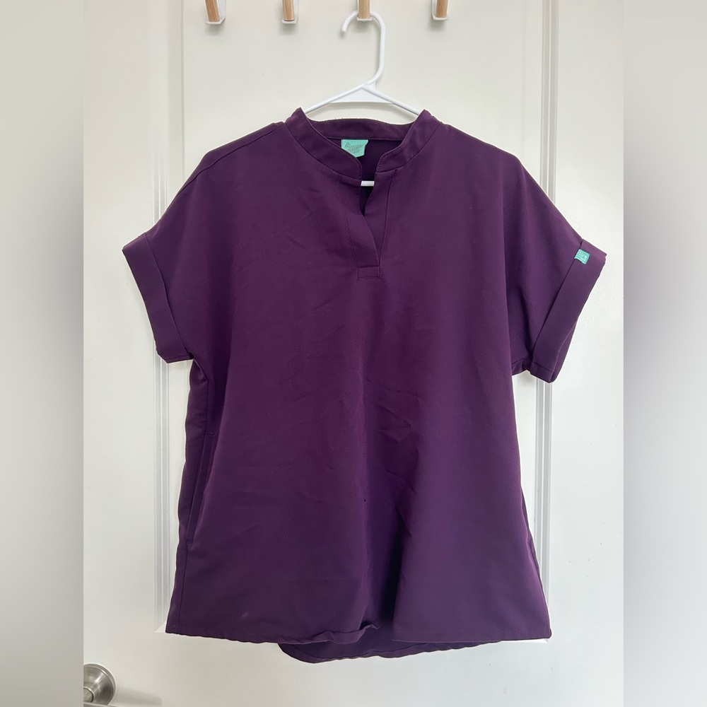 “Charlie” Mandarine Collar Scrub Top